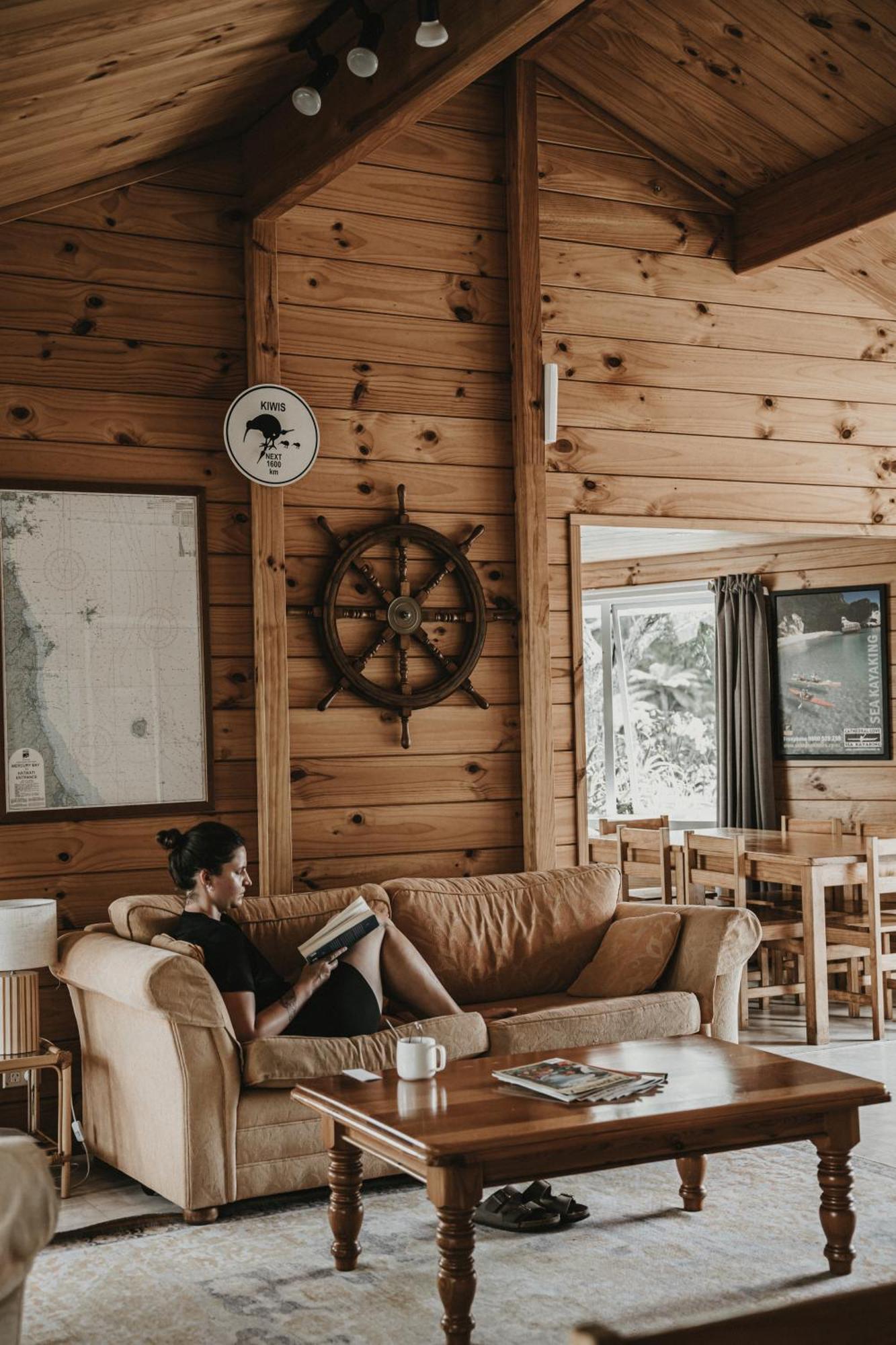 Albergue Tatahi Cove Back Packer Hahei Exterior foto